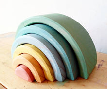 Cargar imagen en el visor de la galería, Arcoiris de madera - aqua
