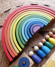 Cargar imagen en el visor de la galería, Arcoiris Waldorf de madera -  gama arcoiris