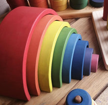 Cargar imagen en el visor de la galería, Arcoiris Waldorf de madera -  gama arcoiris