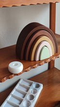 Cargar imagen en el visor de la galería, Arcoiris de madera cueva - Boheme
